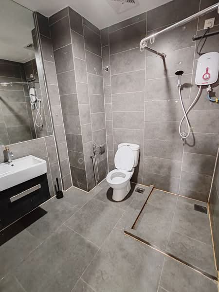 Service Residence for Sale at Empire Damansara - Tom Lee - Bathroom - PropertyGuru.com.my