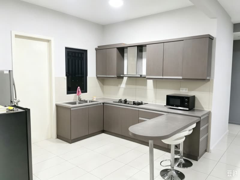 Kondominium untuk Dijual di LaCosta @ Sunway South Quay - Jun Ming - Kitchen - PropertyGuru.com.my