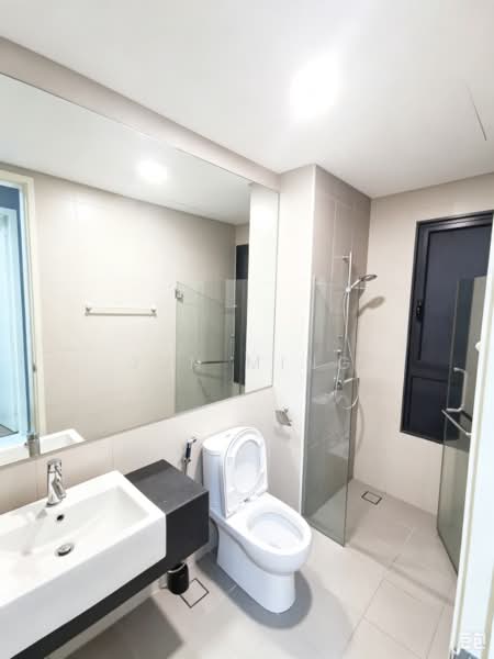 Kondominium untuk Dijual di LaCosta @ Sunway South Quay - Jun Ming - Bathroom - PropertyGuru.com.my
