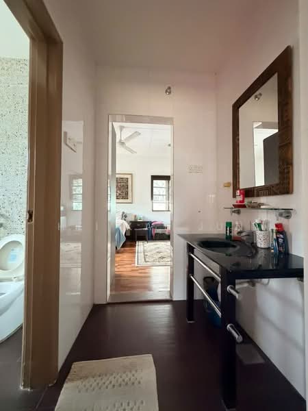 Bungalow for Sale in Ampang Jaya (Ampang) - Hei Kar Jun - Bathroom - PropertyGuru.com.my