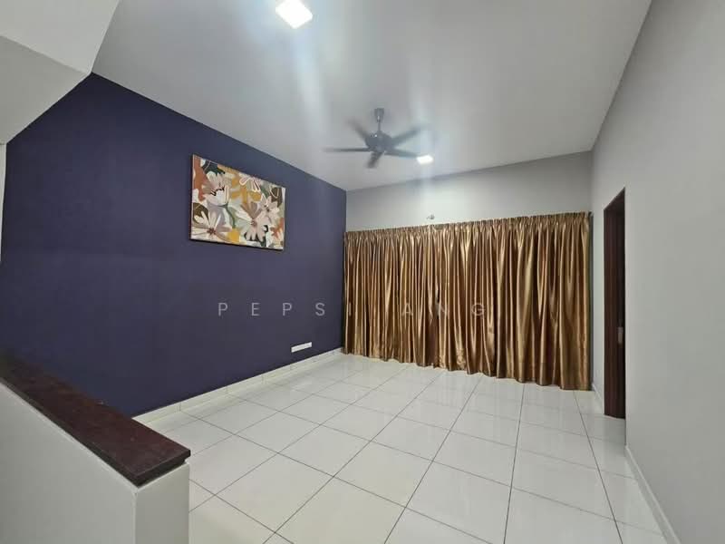 Rumah Berkembar untuk Disewa di Ambang Botanic (Klang) - Pepsi Ang - Living Room - PropertyGuru.com.my