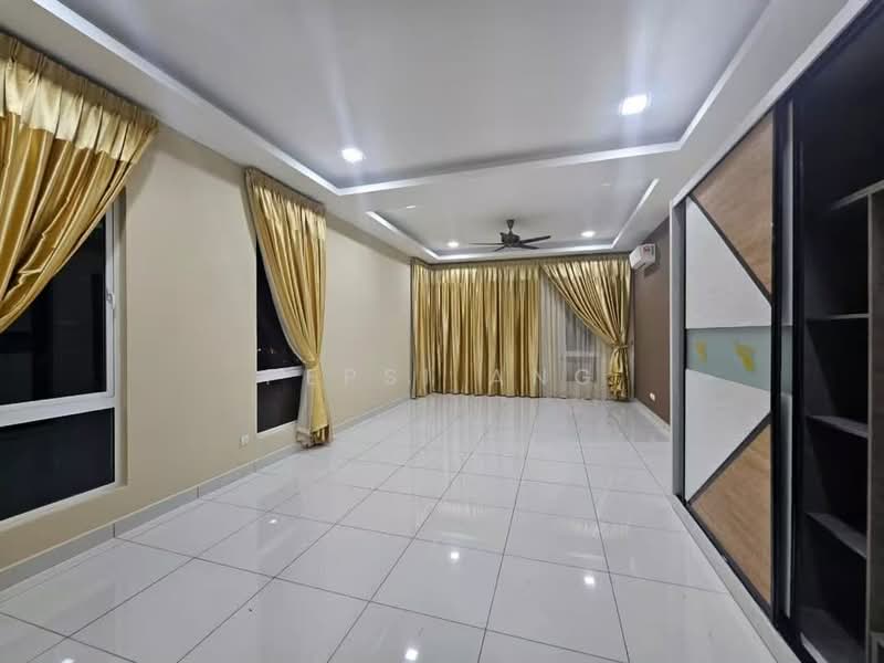 Rumah Berkembar untuk Disewa di Ambang Botanic (Klang) - Pepsi Ang - Living Room - PropertyGuru.com.my