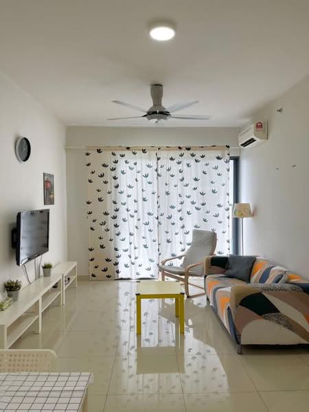 Servis Apartment untuk Disewa di Univ 360 Place - KK Yap - Living Room - PropertyGuru.com.my