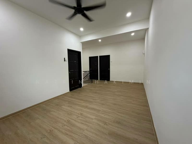 Rumah Teres 2-Tingkat untuk Dijual di Taman Setia (Klang) - Nazrin Hakimin - Interior - PropertyGuru.com.my