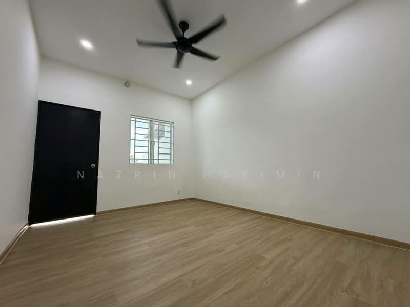 Rumah Teres 2-Tingkat untuk Dijual di Taman Setia (Klang) - Nazrin Hakimin - Interior - PropertyGuru.com.my
