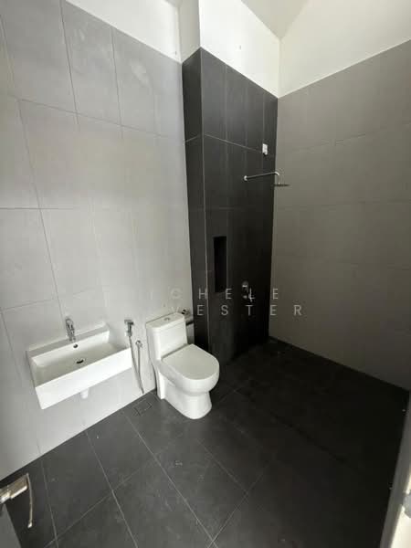 2-storey Terraced House for Sale in Taman Dato Onn (Johor Bahru) - Michele Sylvester - Bathroom - PropertyGuru.com.my