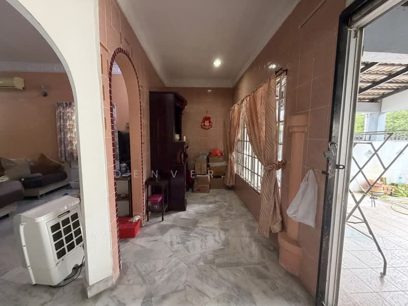 Rumah Teres untuk Dijual di Batu 9 (Cheras) - Denver Sin - PropertyGuru.com.my