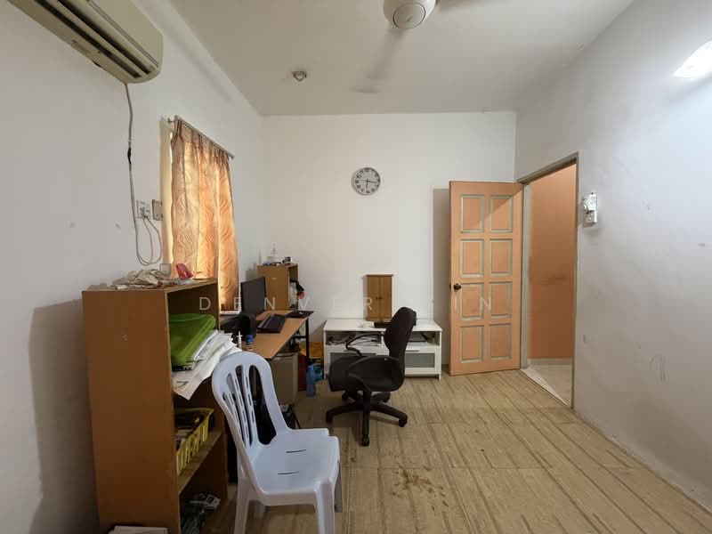 Rumah Teres untuk Dijual di Batu 9 (Cheras) - Denver Sin - PropertyGuru.com.my