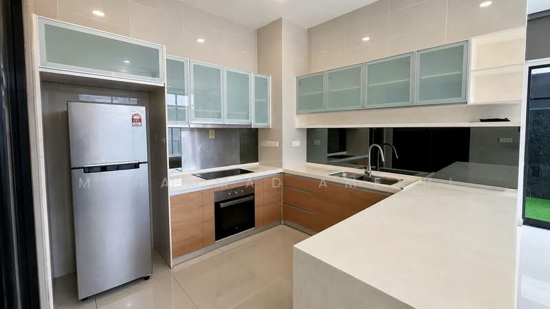 Kondominium untuk Disewa di Mirage Residence - Muhammad Amerul - Kitchen - PropertyGuru.com.my