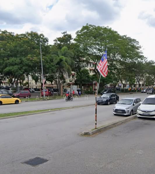 Shop for Sale in Damansara Damai (Damansara Damai) - Han Wah Chu - Exterior - PropertyGuru.com.my
