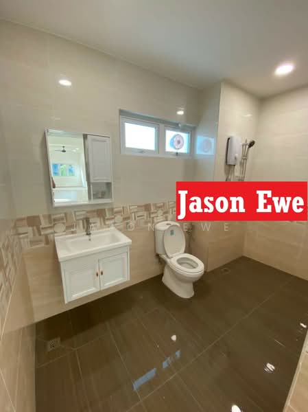 Shop / Office for Rent in Tanjung Bungah (Penang) - Jason Ewe - Bathroom - PropertyGuru.com.my