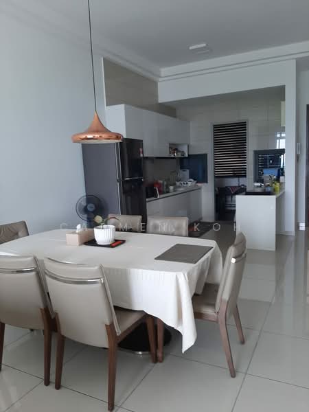 Service Residence for Rent at PJ Midtown - Carmen Koh - Dining Room - PropertyGuru.com.my