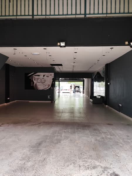 Shop for Rent in Pjs 11 (Sunway) - Kam Chun Hoe - Entrance - PropertyGuru.com.my