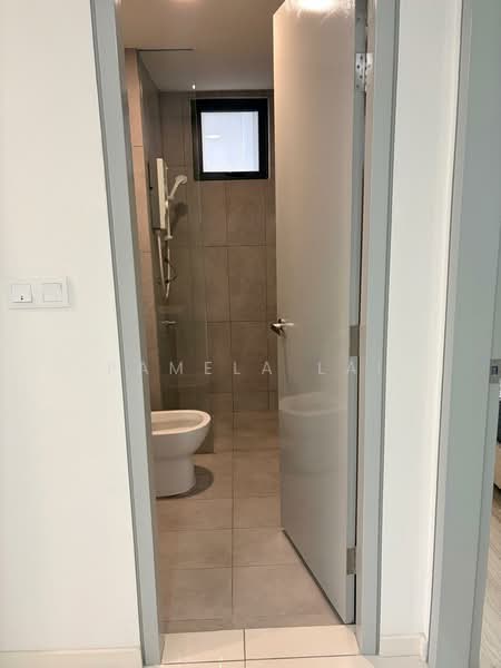 Servis Apartment untuk Disewa di Emerald 9 - Pamela Lai - Bathroom - PropertyGuru.com.my
