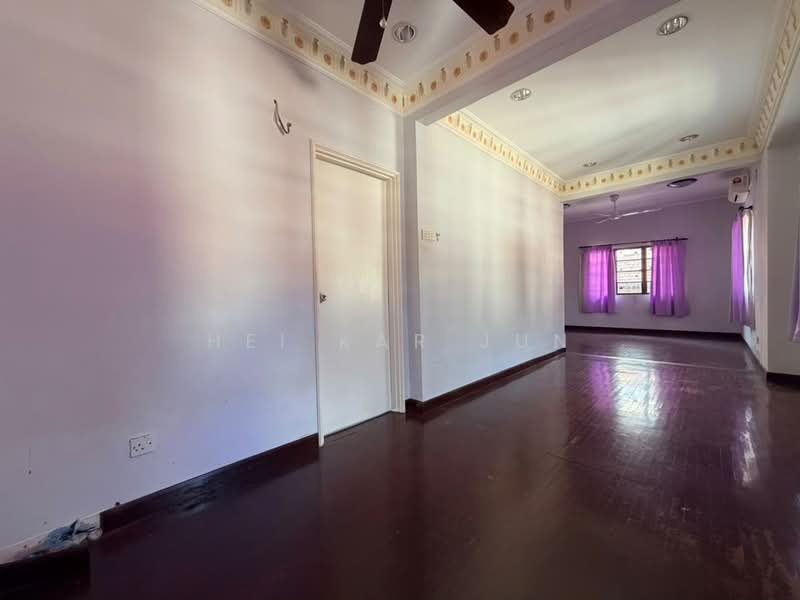 Bungalow for Sale in Ampang Jaya (Ampang) - Hei Kar Jun - Living Room - PropertyGuru.com.my