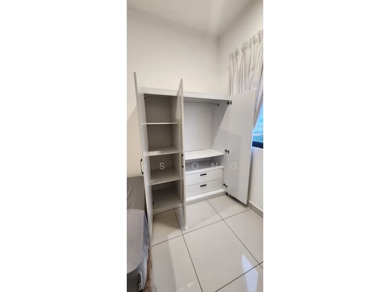 Service Residence for Rent at Princeton Suites @ EduSentral - HS Ong - Bedroom Wardrobe - PropertyGuru.com.my