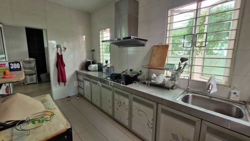 Semi-Detached House for Sale in Seputeh (Kuala Lumpur) - Brandon . - Kitchen - PropertyGuru.com.my
