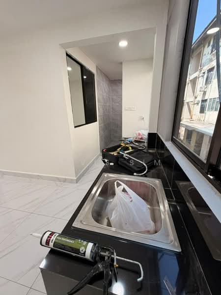 Flat for Sale at Flat Taman Ungku Tun Aminah - Elvis Sim - Interior - PropertyGuru.com.my