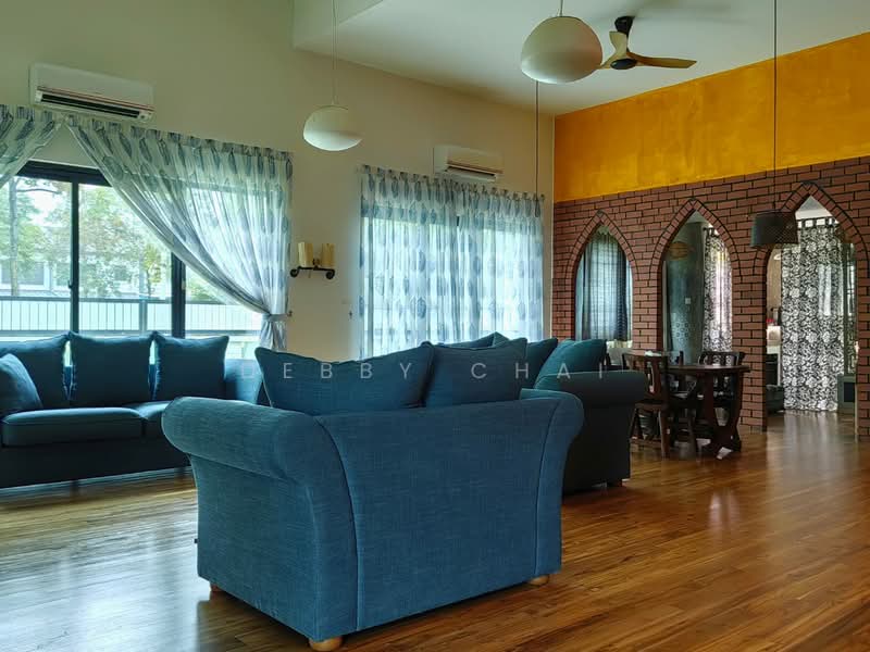 Semi-Detached House for Sale in D'Island (Puchong) - Debby Chai - Living Room - PropertyGuru.com.my