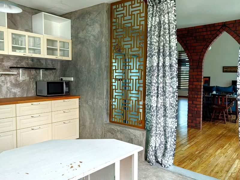 Semi-Detached House for Sale in D'Island (Puchong) - Debby Chai - Kitchen - PropertyGuru.com.my