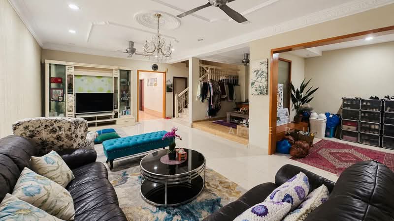 Rumah Teres 2 Tingkat untuk Dijual di Shah Alam (Selangor) - Muhammad Amerul - Living Room - PropertyGuru.com.my