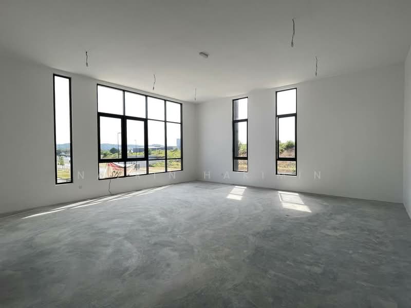 Kilang untuk Dijual di Eco Business Park V (Puncak Alam) - Nazrin Hakimin - Interior - PropertyGuru.com.my