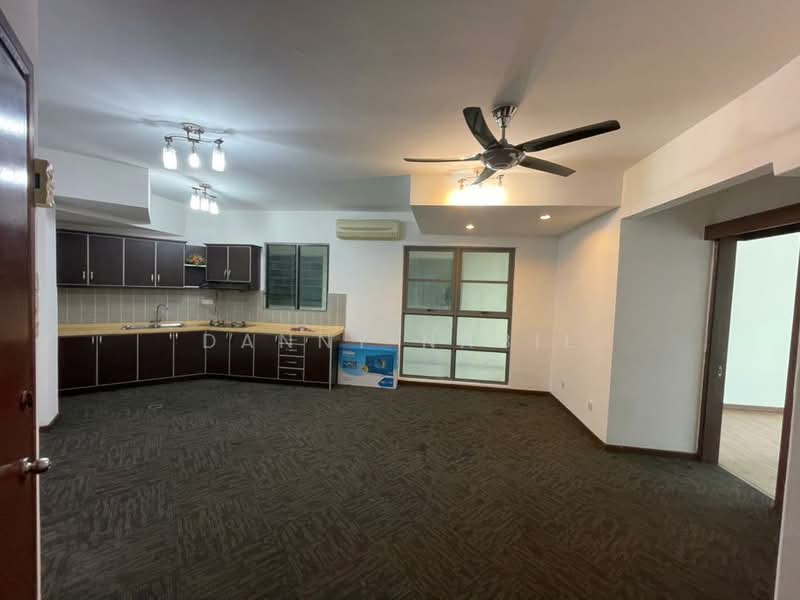 Kediaman Servis untuk Disewa di Saujana Residency - Danny Nabil - Kitchen - PropertyGuru.com.my