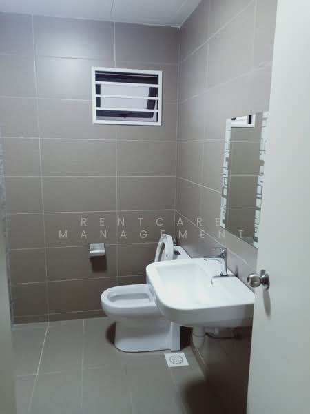 Condominium for Rent at Parkhill Residence - RentCare Management - Bathroom - PropertyGuru.com.my