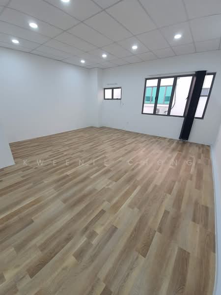 Kedai untuk Dijual di Puchong (Selangor) - Kweenie Chong - Interior - PropertyGuru.com.my