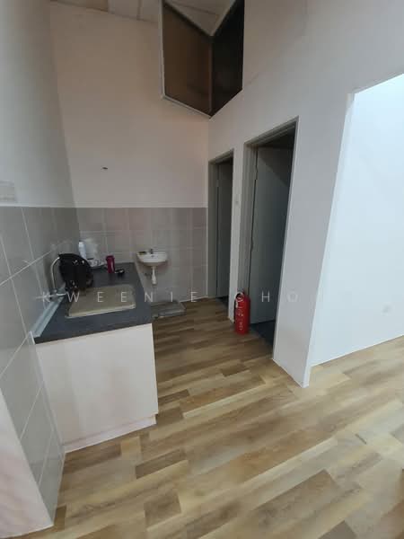 Kedai untuk Dijual di Puchong (Selangor) - Kweenie Chong - Interior - PropertyGuru.com.my