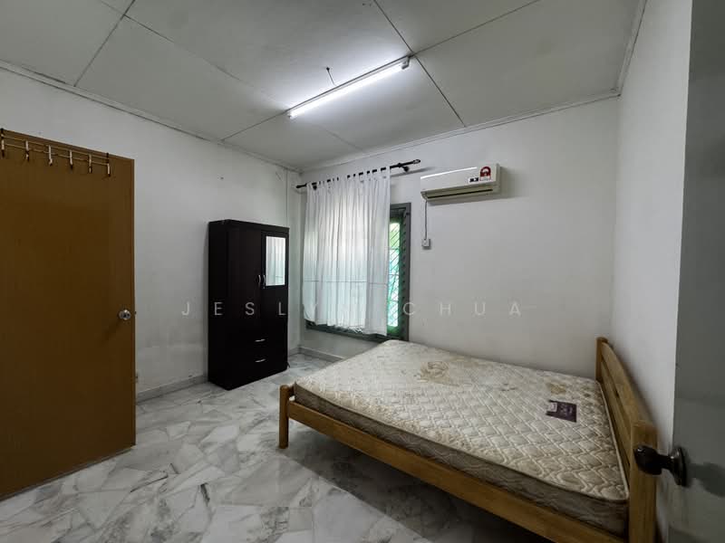 Rumah Teres 1.5-Tingkat untuk Disewa di Usj 2 (Subang Jaya) - Jeslyn Chua - Bedroom - PropertyGuru.com.my
