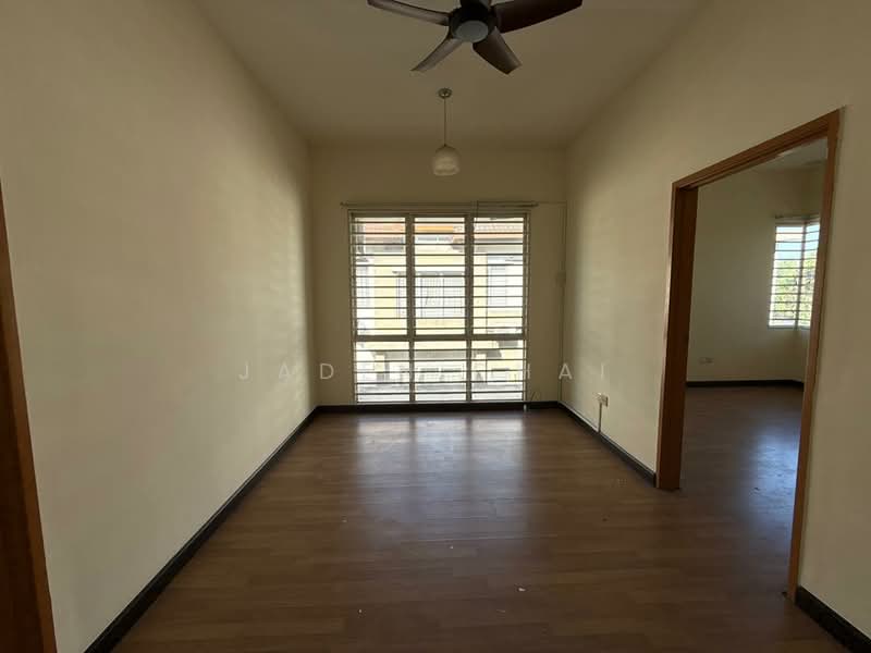 Semi-Detached House for Rent in Taman Anggun (Rawang) - Jaden Chai - Living Room - PropertyGuru.com.my
