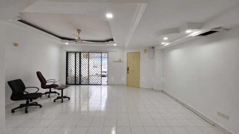 2-storey Terraced House for Sale in Taman Seri Bahagia (Cheras) - Denver Sin - Living Room - PropertyGuru.com.my