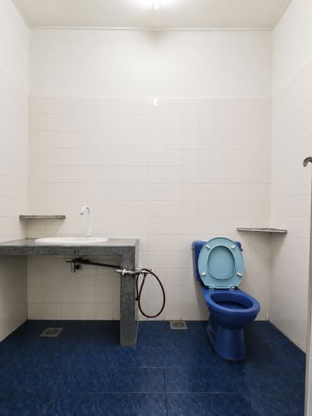 2-storey Terraced House for Sale in Taman Seri Bahagia (Cheras) - Denver Sin - Bathroom - PropertyGuru.com.my