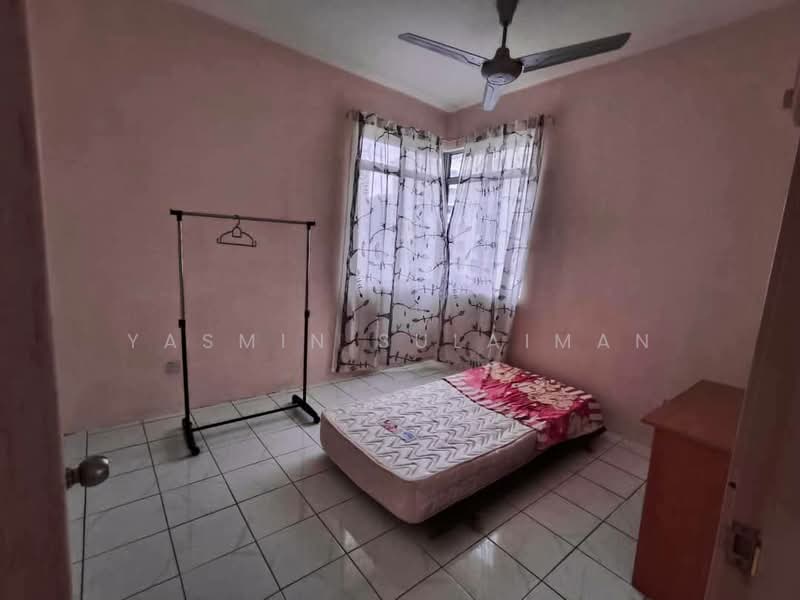 Condominium for Sale at Platinum Hill PV 3 - Yasmin Sulaiman - Bedroom - PropertyGuru.com.my