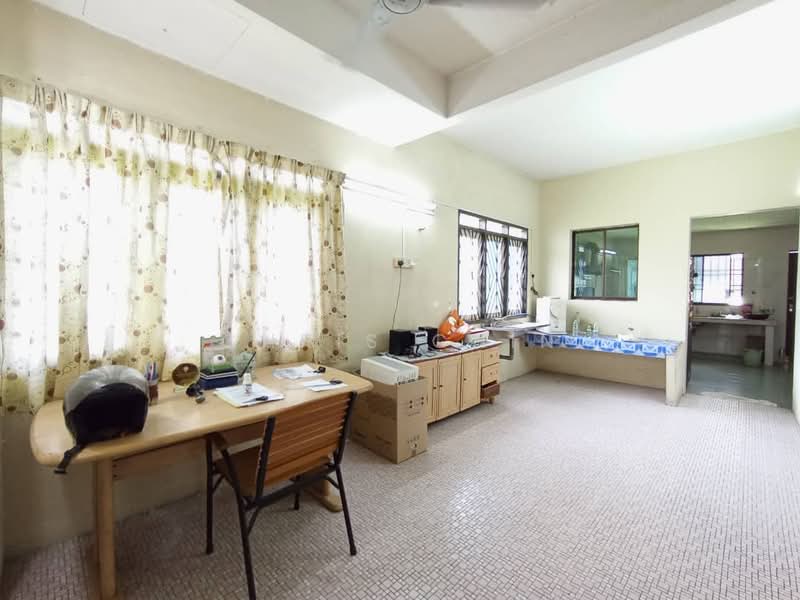 2-storey Terraced House for Sale in Bercham (Ipoh) - Chris Chin - Study - PropertyGuru.com.my