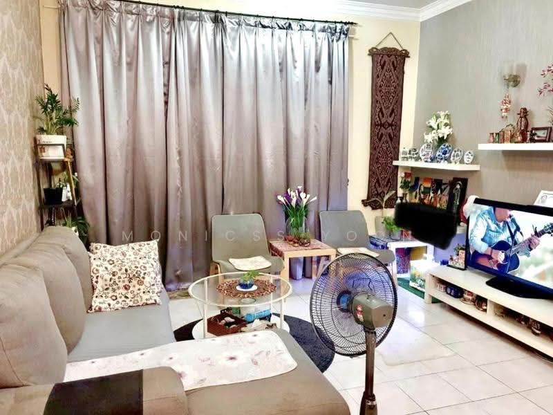 Kondominium untuk Dijual di Impian Heights - Monicss Yoon - Living Room - PropertyGuru.com.my