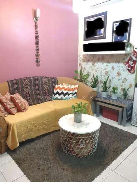 Kondominium untuk Dijual di Impian Heights - Monicss Yoon - Living Room - PropertyGuru.com.my