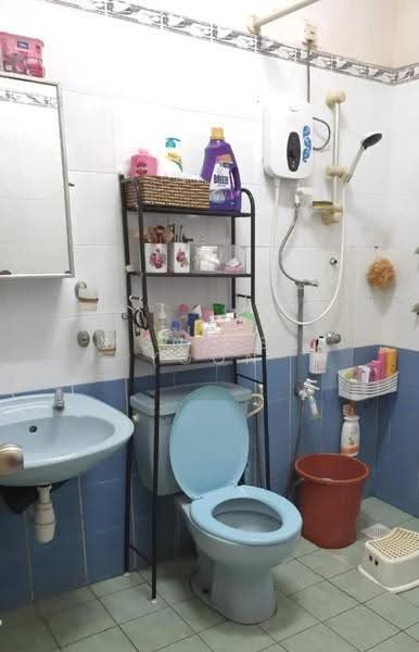 Kondominium untuk Dijual di Impian Heights - Monicss Yoon - Bathroom - PropertyGuru.com.my