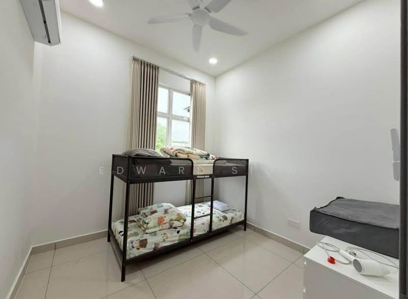 Rumah Kluster untuk Disewa di Taman Mutiara Mas (Skudai) - Edward Siow - Bedroom - PropertyGuru.com.my