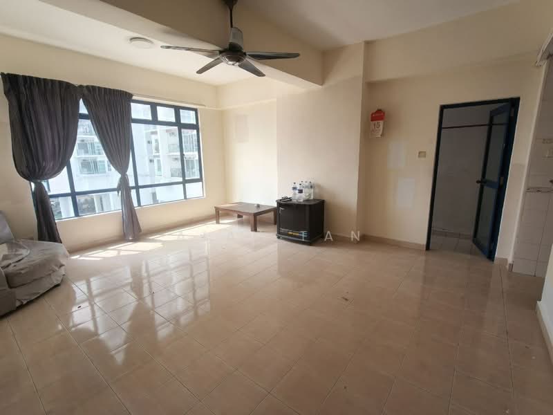 Pangsapuri untuk Disewa di Aster Court - Alan Tan - Living Room - PropertyGuru.com.my