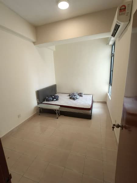 Pangsapuri untuk Disewa di Aster Court - Alan Tan - Bedroom - PropertyGuru.com.my
