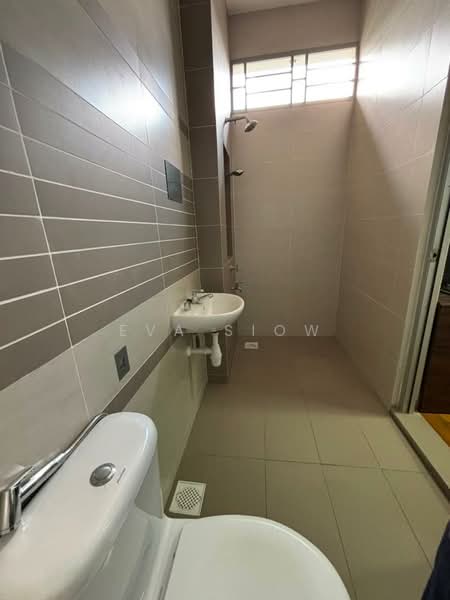 Condominium for Sale at The Seed Taman Sutera Utama - Eva Siow - Bathroom - PropertyGuru.com.my