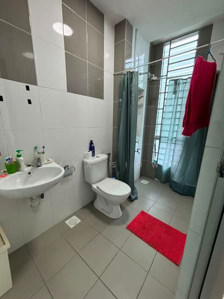 Condominium for Sale at The Seed Taman Sutera Utama - Eva Siow - Bathroom - PropertyGuru.com.my