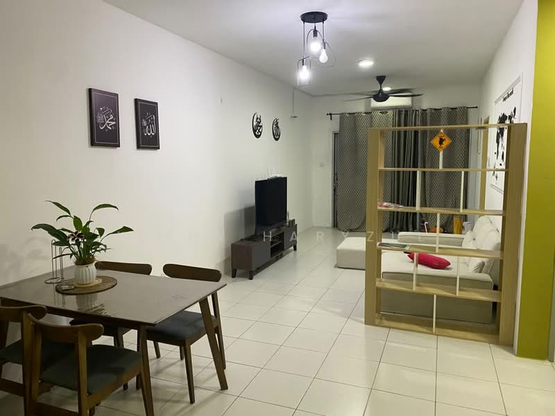 Kondominium untuk Disewa di Residensi Platinum Teratai - Jimmy Haryzul - Living Room - PropertyGuru.com.my