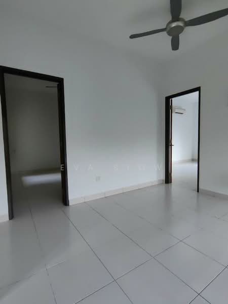 Rumah Kluster untuk Dijual di Taman Sutera Utama (Skudai) - Eva Siow - Interior - PropertyGuru.com.my
