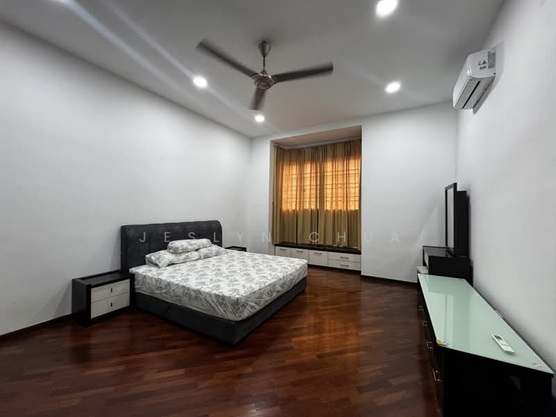Rumah Teres 2-Tingkat untuk Disewa di Usj 1 (Subang Jaya) - Jeslyn Chua - Bedroom - PropertyGuru.com.my