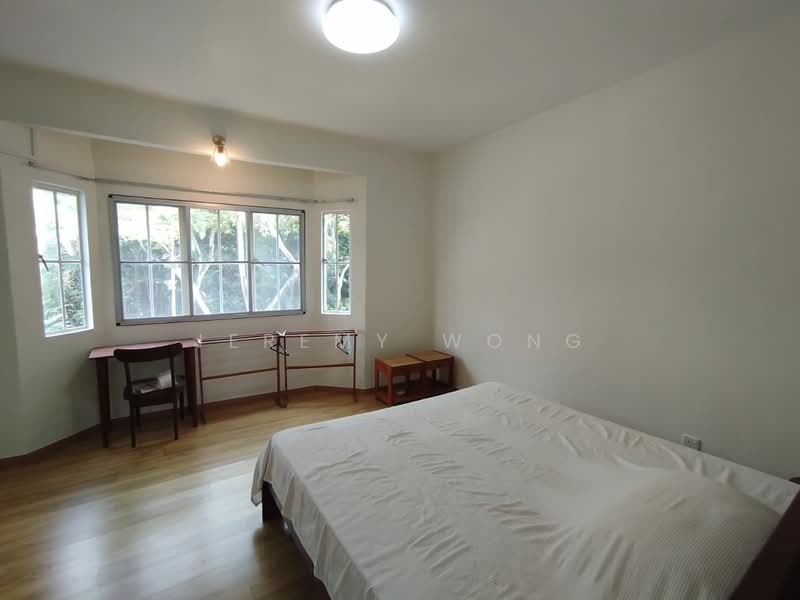 Kondominium untuk Dijual di Tiara Damansara - Jeremy Wong - Master Bedroom - PropertyGuru.com.my