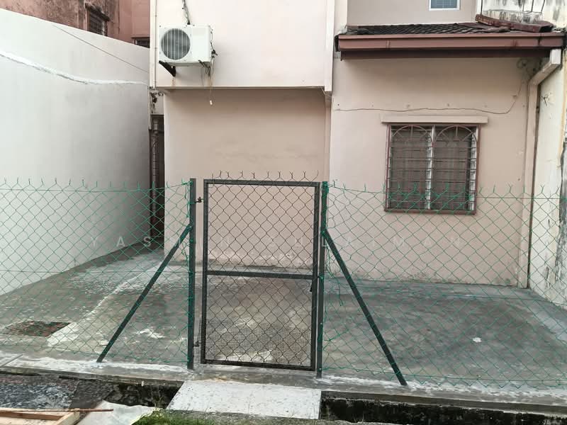 Rumah Teres 2-Tingkat untuk Dijual di Usj 22 (Subang Jaya) - Yasmin Sulaiman - Exterior - PropertyGuru.com.my