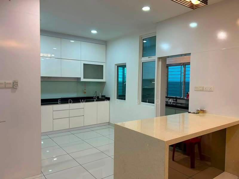 Cluster House for Rent in Austin Heights (Tebrau) - Edward Siow - Kitchen - PropertyGuru.com.my